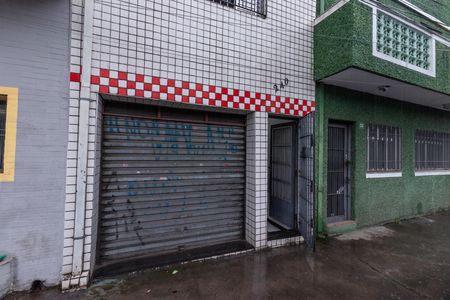 Casa para alugar com 50m², 1 quarto e 1 vaga Casa para alugar com 50m², 1 quarto e 1 vagaFachada