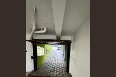 Área externa de casa à venda com 3 quartos, 315m² em Vila Vitória, Santo André