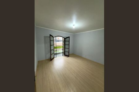 Casa à venda com 315m², 3 quartos e 8 vagas Casa à venda com 315m², 3 quartos e 8 vagasQuarto