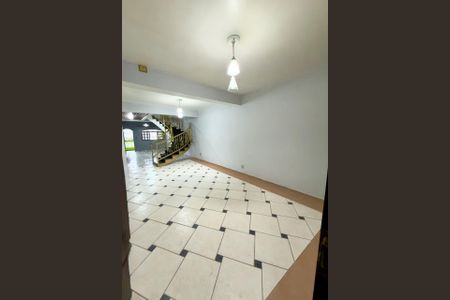 Sala de casa à venda com 3 quartos, 315m² em Vila Vitória, Santo André