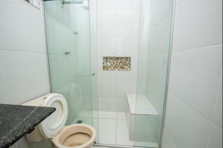 Casa para alugar com 90m², 2 quartos e 1 vaga Casa para alugar com 90m², 2 quartos e 1 vagaBanheiro da Suíte