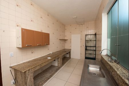 Casa para alugar com 90m², 2 quartos e 1 vaga Casa para alugar com 90m², 2 quartos e 1 vagaCozinha