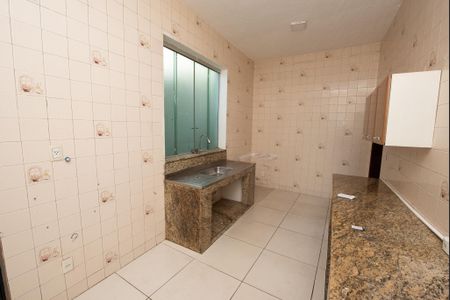 Casa para alugar com 90m², 2 quartos e 1 vaga Casa para alugar com 90m², 2 quartos e 1 vagaCozinha