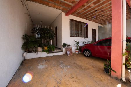 Casa para alugar com 90m², 2 quartos e 1 vaga Casa para alugar com 90m², 2 quartos e 1 vagaGaragem