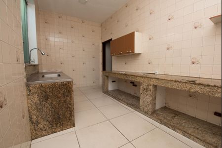 Casa para alugar com 90m², 2 quartos e 1 vaga Casa para alugar com 90m², 2 quartos e 1 vagaCozinha