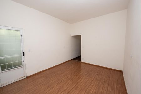 Casa para alugar com 90m², 2 quartos e 1 vaga Casa para alugar com 90m², 2 quartos e 1 vagaCopa