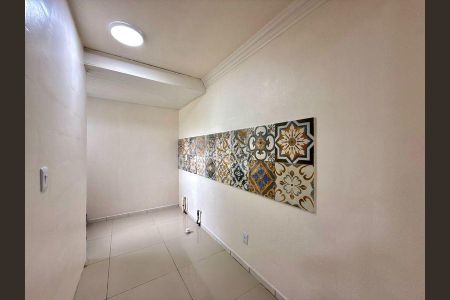 Cozinha de apartamento para alugar com 2 quartos, 40m² em Parque Santa Fé, Porto Alegre