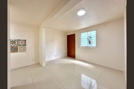 Sala de apartamento para alugar com 2 quartos, 40m² em Parque Santa Fé, Porto Alegre