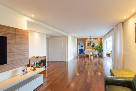 Apartamento à venda com 187m², 3 quartos e 3 vagasSala