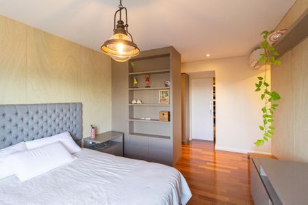 Apartamento à venda com 187m², 3 quartos e 3 vagasSuíte 2