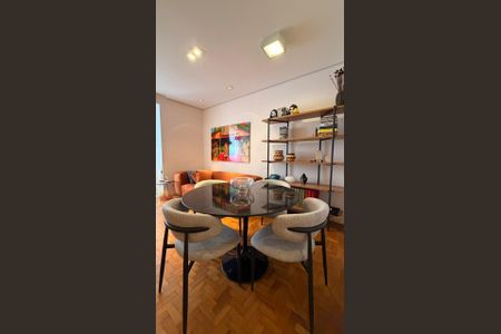Apartamento à venda com 59m², 1 quarto e sem vaga Apartamento à venda com 59m², 1 quarto e sem vagaSala de Jantar