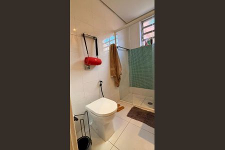 Apartamento à venda com 59m², 1 quarto e sem vaga Apartamento à venda com 59m², 1 quarto e sem vagaBanheiro