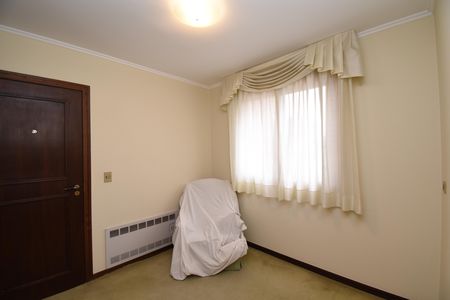 Apartamento à venda com 261m², 4 quartos e 2 vagasQuarto 4
