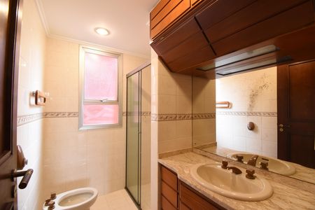 Apartamento à venda com 261m², 4 quartos e 2 vagasBanheiro 3