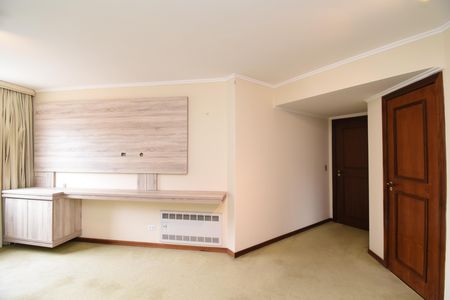 Apartamento à venda com 261m², 4 quartos e 2 vagasSuíte 1