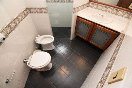 Apartamento à venda com 261m², 4 quartos e 2 vagasBanheiro da Suíte 2