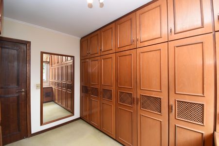 Apartamento à venda com 261m², 4 quartos e 2 vagasQuarto 3