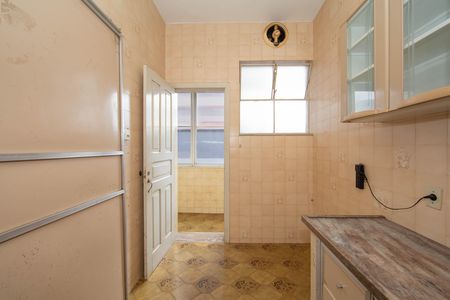 Apartamento para alugar com 100m², 3 quartos e sem vaga Apartamento para alugar com 100m², 3 quartos e sem vagaCOZINHA