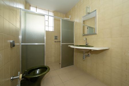 Apartamento para alugar com 100m², 3 quartos e sem vaga Apartamento para alugar com 100m², 3 quartos e sem vagaBANHEIRO