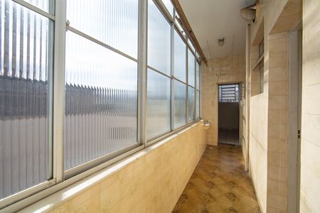 Apartamento para alugar com 100m², 3 quartos e sem vaga Apartamento para alugar com 100m², 3 quartos e sem vagaAREA DE SERVICO