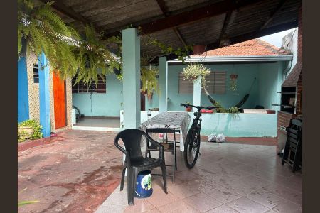 Casa à venda com 140m², 3 quartos e 3 vagasÁrea Exterior