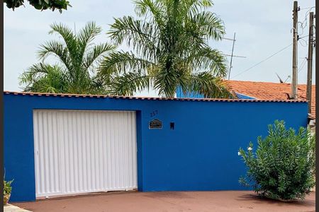 Fachada de casa à venda com 3 quartos, 140m² em Parque Valenca I, Campinas