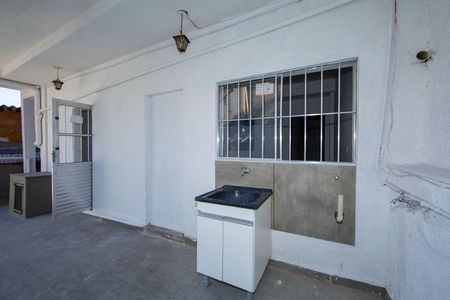 Casa para alugar com 130m², 2 quartos e 1 vaga Casa para alugar com 130m², 2 quartos e 1 vagaAREA EXTERNA