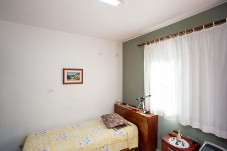 Casa à venda com 249m², 5 quartos e 4 vagasQuarto 2 Casa 2