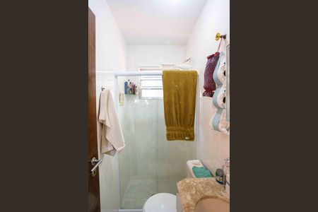 Casa à venda com 249m², 5 quartos e 4 vagasBanheiro Casa 2