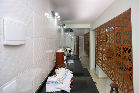 Casa à venda com 249m², 5 quartos e 4 vagasCozinha Casa 2