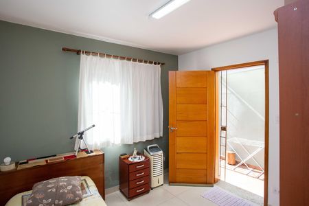 Casa à venda com 249m², 5 quartos e 4 vagasQuarto 2 Casa 2
