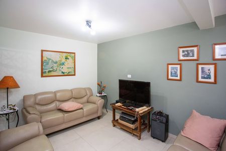 Casa à venda com 249m², 5 quartos e 4 vagasSala de TV Casa 2