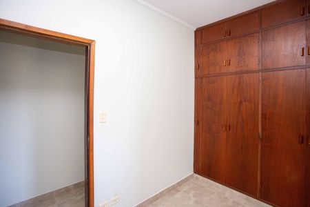 Casa à venda com 249m², 5 quartos e 4 vagasQuarto 3