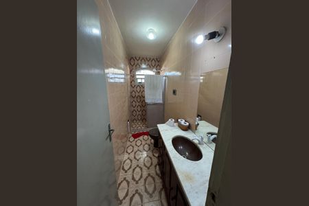 Apartamento para alugar com 57m², 2 quartos e 1 vaga Apartamento para alugar com 57m², 2 quartos e 1 vagaBanheiro