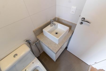 Apartamento para alugar com 86m², 2 quartos e 2 vagasBANHEIRO DA SUITE 1