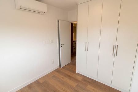 SUITE 1 de apartamento para alugar com 2 quartos, 86m² em Jardim Proença, Campinas