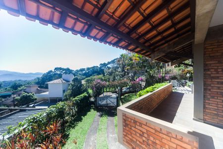 Casa de condomínio à venda com 249m², 3 quartos e 3 vagas Casa de condomínio à venda com 249m², 3 quartos e 3 vagasVaranda da Sala