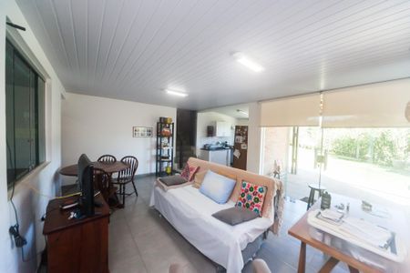 Casa de condomínio à venda com 249m², 3 quartos e 3 vagas Casa de condomínio à venda com 249m², 3 quartos e 3 vagassala casa 2
