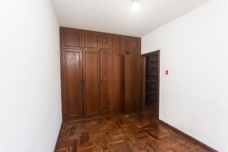 Casa de condomínio à venda com 249m², 3 quartos e 3 vagas Casa de condomínio à venda com 249m², 3 quartos e 3 vagasquarto 1