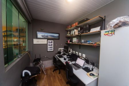 Escritório - casa 2  de casa de condomínio à venda com 3 quartos, 249m² em Residencial Sul, Nova Lima