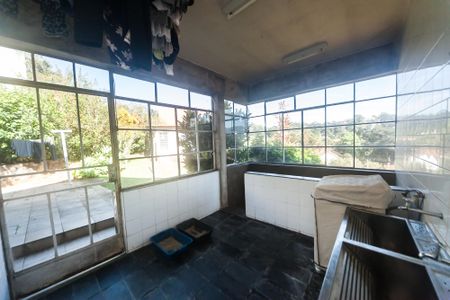 Casa de condomínio à venda com 249m², 3 quartos e 3 vagas Casa de condomínio à venda com 249m², 3 quartos e 3 vagasÁrea de Serviço