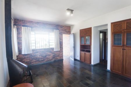 Casa de condomínio à venda com 249m², 3 quartos e 3 vagas Casa de condomínio à venda com 249m², 3 quartos e 3 vagassala