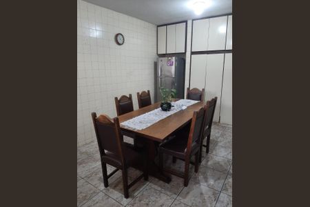 Casa à venda com 209m², 2 quartos e 2 vagasFoto 05