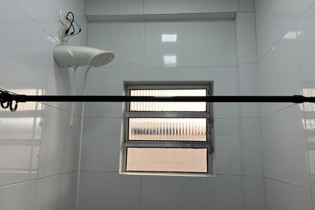 Casa para alugar com 70m², 2 quartos e sem vagaBanheiro Social
