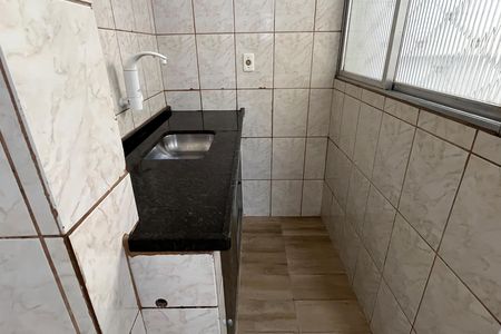 Casa para alugar com 70m², 2 quartos e sem vagaCozinha e Área de Serviço