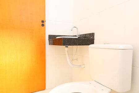 Casa de condomínio para alugar com 68m², 2 quartos e 2 vagasBanheiro 1 - Suíte 1