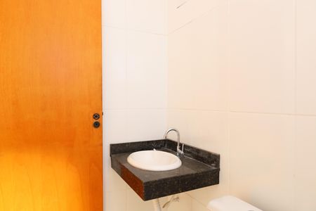 Casa de condomínio para alugar com 68m², 2 quartos e 2 vagasBanheiro 1 - Suíte 1