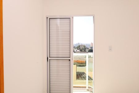 Casa de condomínio para alugar com 68m², 2 quartos e 2 vagasSacada