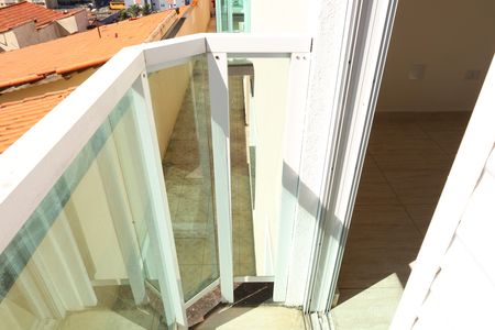 Casa de condomínio para alugar com 68m², 2 quartos e 2 vagasSacada