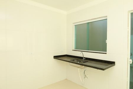 Casa de condomínio para alugar com 68m², 2 quartos e 2 vagasCozinha
